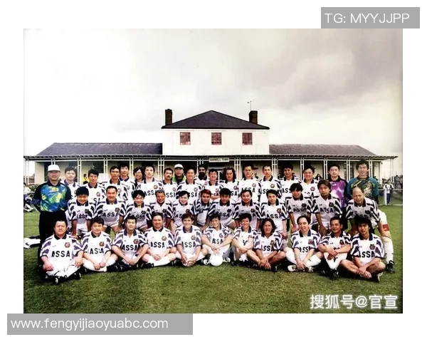 在足球明星的光辉舞台上倾诉爱意的浪漫瞬间